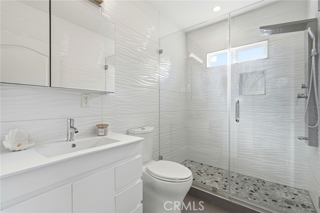 Detail Gallery Image 22 of 50 For 621 Roselli St, Burbank,  CA 91501 - 3 Beds | 3 Baths