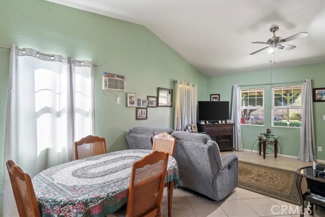 Detail Gallery Image 33 of 45 For 53011 Climber Ct, Lake Elsinore,  CA 92532 - 5 Beds | 3/1 Baths