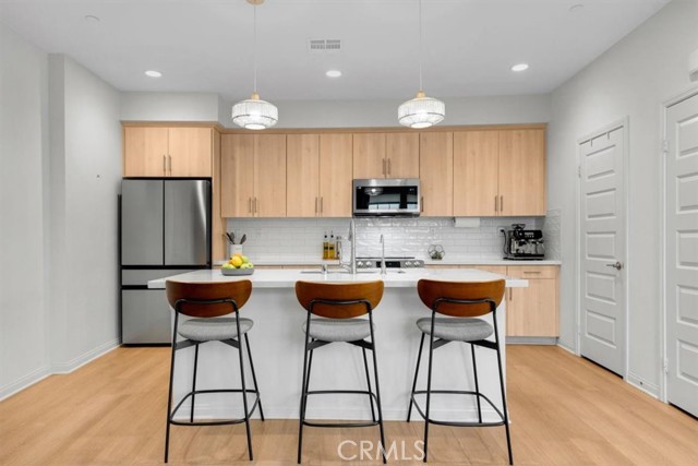 10243 Graphite Street, Spring Valley CA: https://media.crmls.org/medias/1316e1e2-7a5e-49e2-8029-d84d152e159d.jpg