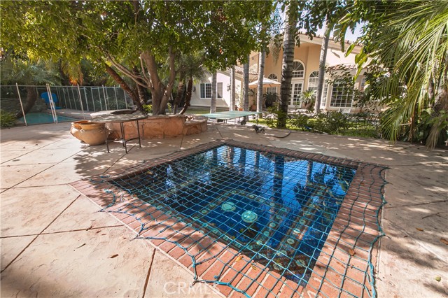 Detail Gallery Image 7 of 47 For 5218 Otis Ave, Tarzana,  CA 91356 - 7 Beds | 6 Baths