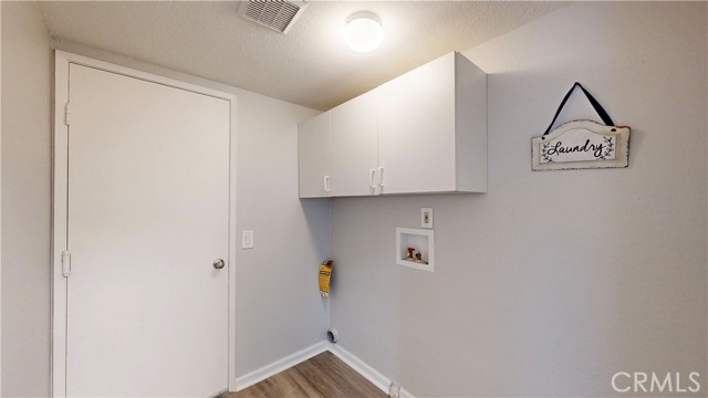 8007 New Salem Street, San Diego CA: https://media.crmls.org/medias/1319d5cf-df60-4266-a1dd-d652e7912745.jpg