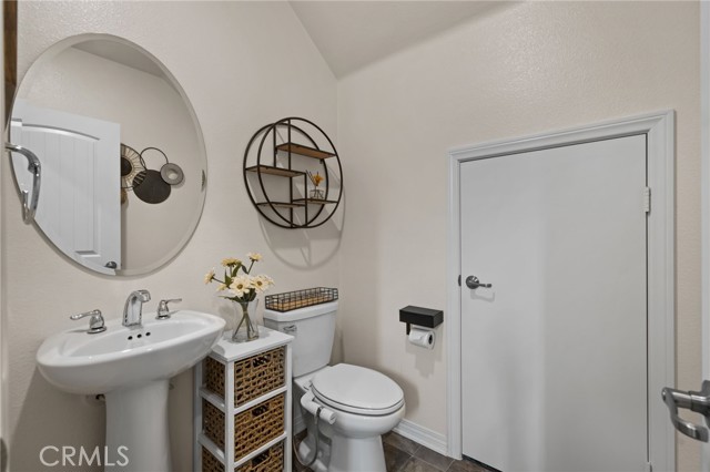 Detail Gallery Image 16 of 31 For 16724 Stags Leap, Fontana,  CA 92336 - 3 Beds | 2/1 Baths