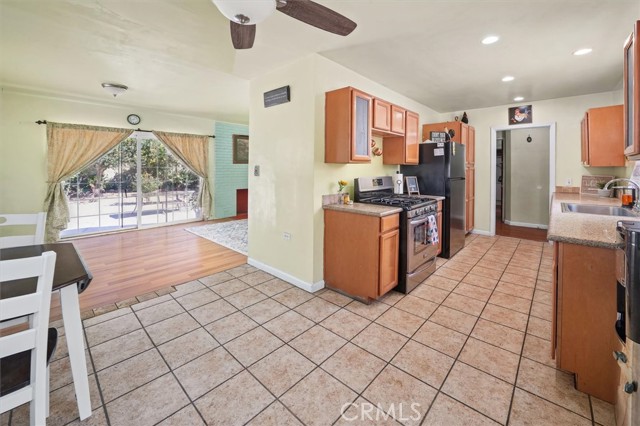 1311 Knox Street photo 11