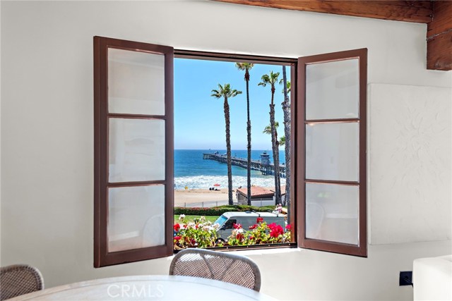 606 Avenida Victoria, San Clemente CA: https://media.crmls.org/medias/131ad70f-fb26-4cef-8e45-b8727e996c5e.jpg