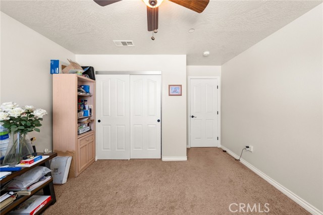 Detail Gallery Image 27 of 56 For 10779 Mills Rd, Apple Valley,  CA 92308 - 4 Beds | 3 Baths