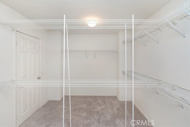 8433 Lindenhurst Street, Riverside CA: https://media.crmls.org/medias/131beaae-629c-490a-b627-d2c14817f969.jpg