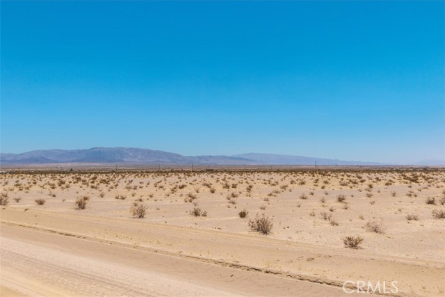 Detail Gallery Image 27 of 37 For 4461 Meriwether Rd, Twentynine Palms,  CA 92277 - – Beds | – Baths