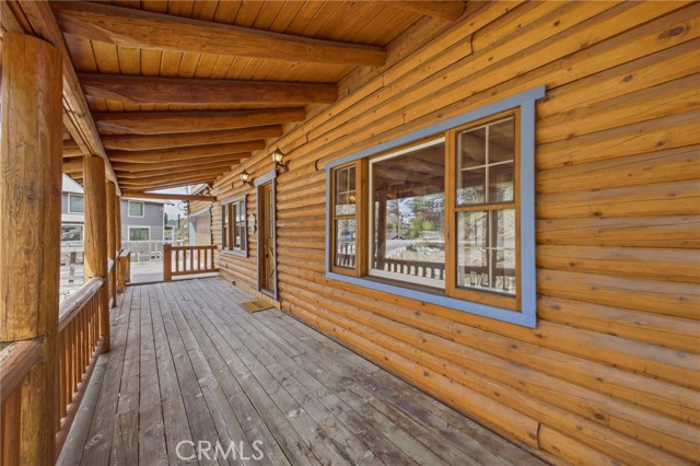 Detail Gallery Image 4 of 36 For 33052 Donner, Running Springs,  CA 92382 - 4 Beds | 2 Baths