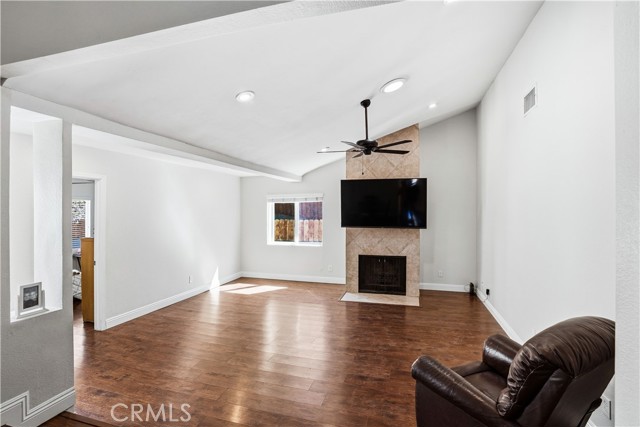 Detail Gallery Image 28 of 56 For 29870 White Sail, Canyon Lake,  CA 92587 - 4 Beds | 2 Baths