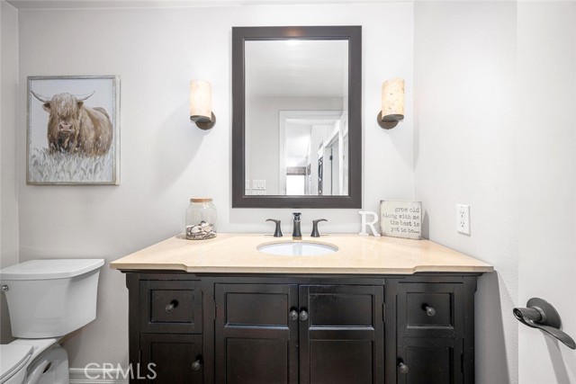 Image 31 of 75 For 11371 Harkers Court