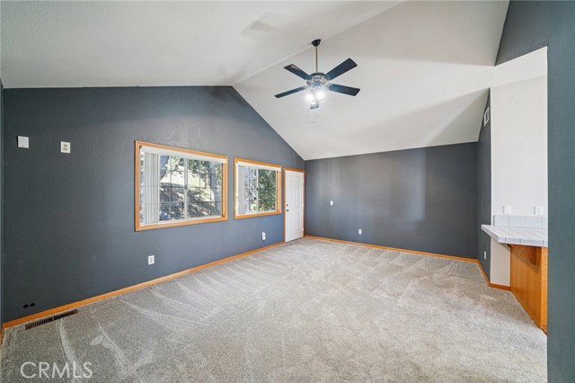 Detail Gallery Image 12 of 35 For 25274 North Rd, Twin Peaks,  CA 92391 - 3 Beds | 2/1 Baths