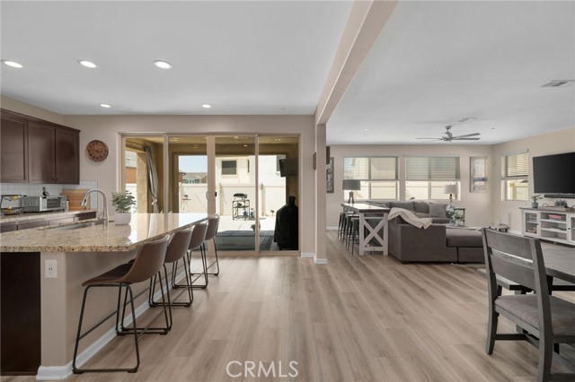24206 Dandelion Court, Lake Elsinore CA: https://media.crmls.org/medias/13213b2e-9e71-4270-983a-db91cac4095d.jpg