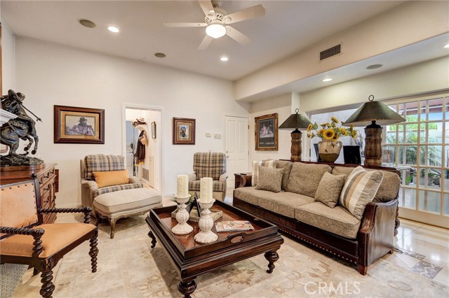 Detail Gallery Image 17 of 70 For 2025 E Balboa, Newport Beach,  CA 92661 - 4 Beds | 4 Baths