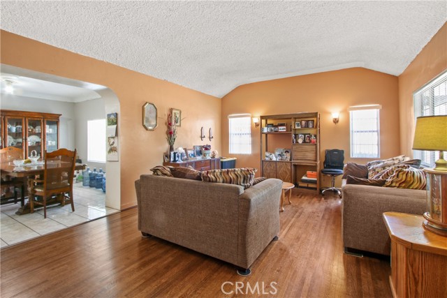 13727 Judd Street photo 4