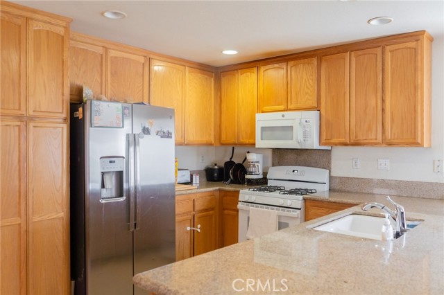 Detail Gallery Image 11 of 29 For 1253 Beaumont Ave, Beaumont,  CA 92223 - 4 Beds | 2 Baths