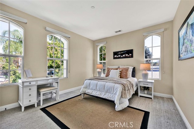 Detail Gallery Image 18 of 33 For 18888 Dry Creek Rd, Yorba Linda,  CA 92886 - 3 Beds | 4 Baths