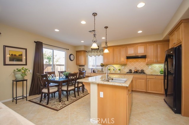 33864 Pegase, Temecula CA: https://media.crmls.org/medias/132304f9-8142-4db8-8c79-baee9c00ef10.jpg