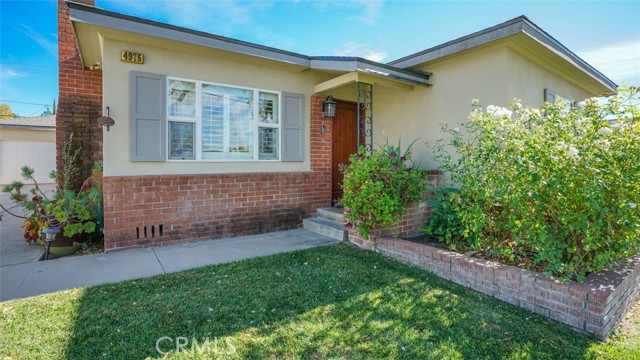 Detail Gallery Image 6 of 55 For 4975 Sepulveda, San Bernardino,  CA 92404 - 3 Beds | 2 Baths