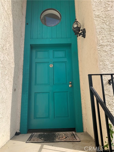 5246 Calderon Road, Woodland Hills CA: https://media.crmls.org/medias/1323cd3a-9894-462b-beca-17ea5577c269.jpg