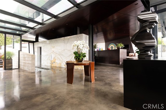 Drew Fenton | 314 N Barrington Avenue Los Angeles CA | MLS: 7143725