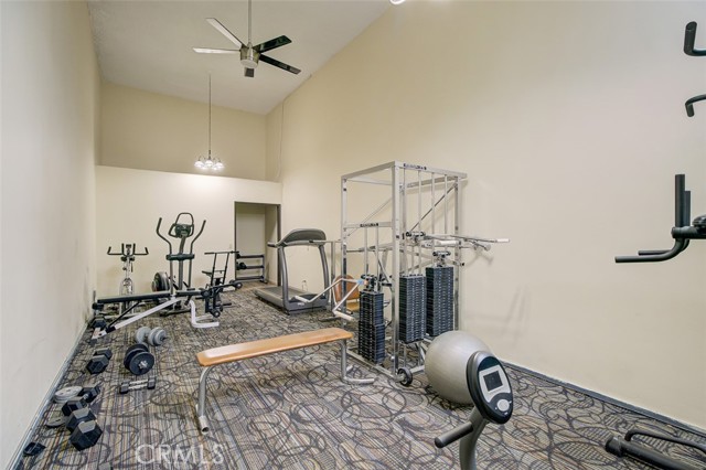 Detail Gallery Image 25 of 33 For 5454 Zelzah Ave #315,  Encino,  CA 91316 - 2 Beds | 2 Baths