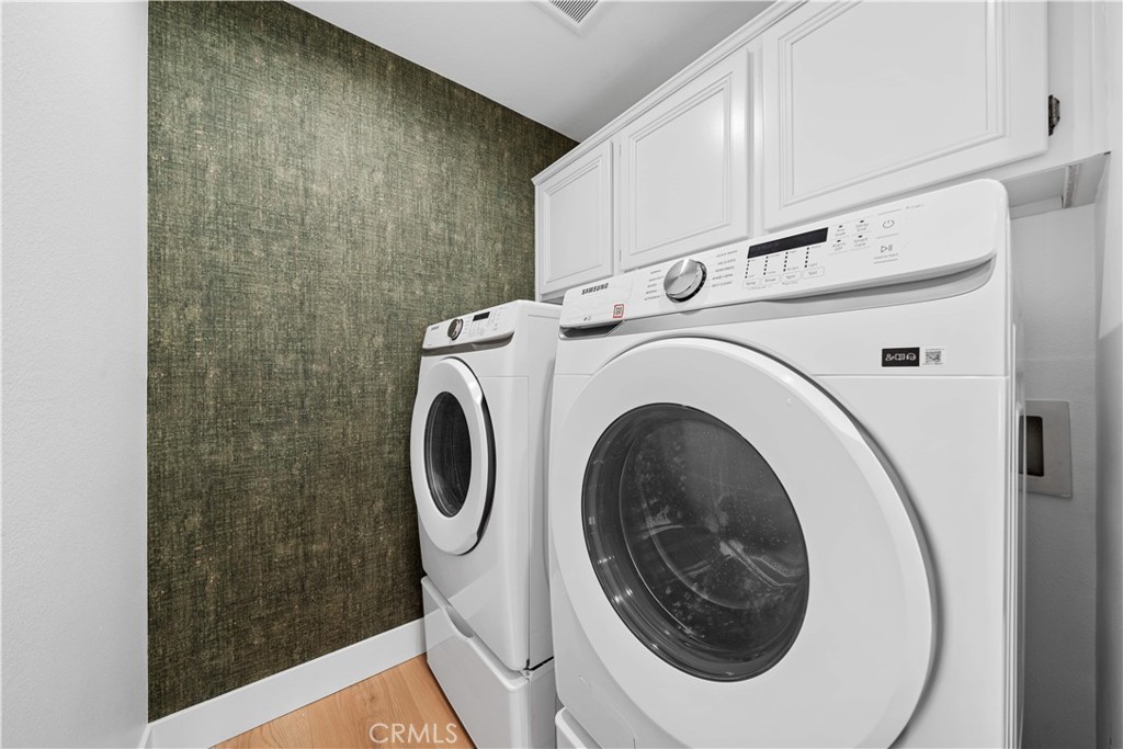 MLS #OC25275934 image #21