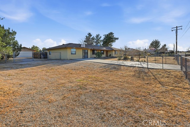 Detail Gallery Image 6 of 48 For 16019 Cactus St, Hesperia,  CA 92345 - 4 Beds | 3 Baths