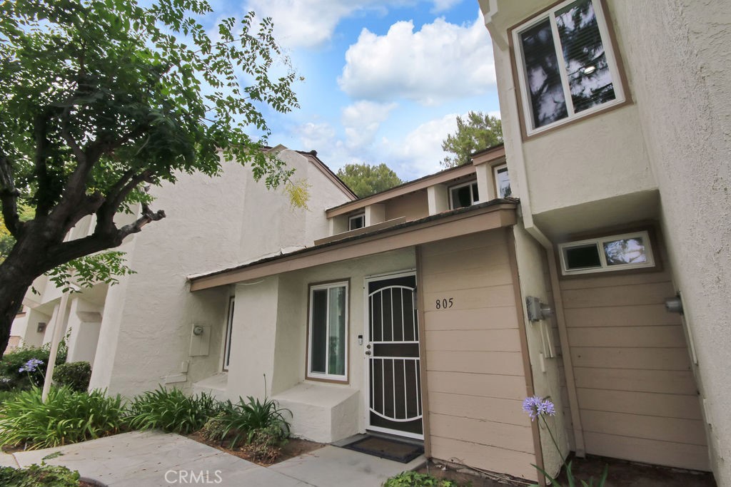 805 Vista Court