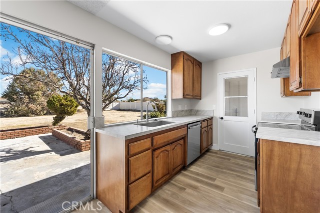 Detail Gallery Image 17 of 45 For 40596 Fieldspring, Lancaster,  CA 93535 - 3 Beds | 2 Baths