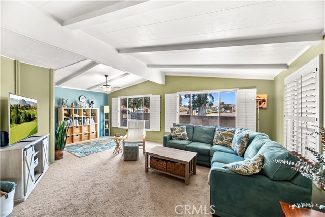 1735 Mango Way, Hemet CA: https://media.crmls.org/medias/13265f8e-83f9-404c-ba46-c0c81f69dc0b.jpg