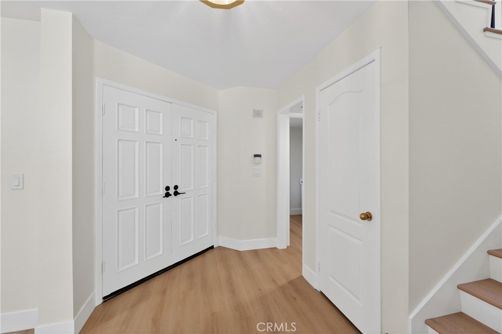 MLS #OC26093723 image #4