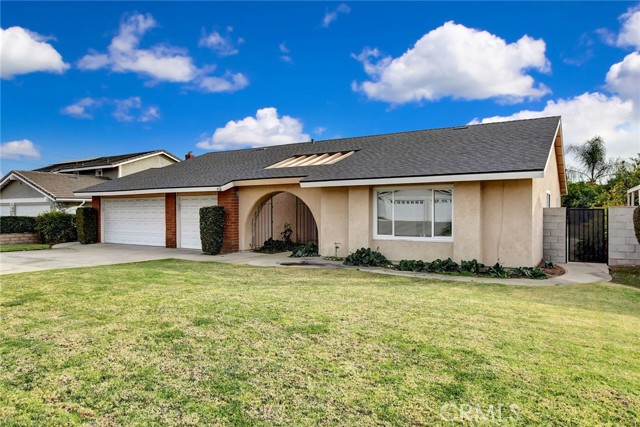 Detail Gallery Image 3 of 36 For 1922 Citruswood St, La Verne,  CA 91750 - 4 Beds | 2 Baths