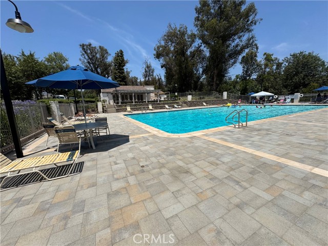 Image 9 of 41 For 777 Oak Knoll Street