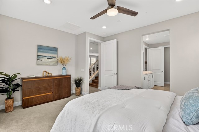 Detail Gallery Image 14 of 36 For 20506 Galloway Dr, Saugus,  CA 91350 - 3 Beds | 3 Baths