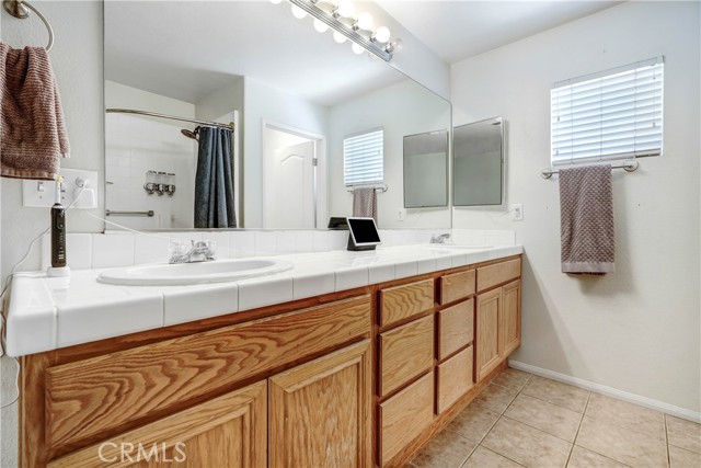 Detail Gallery Image 12 of 25 For 271 Bahama Ct, San Jacinto,  CA 92583 - 5 Beds | 2/1 Baths