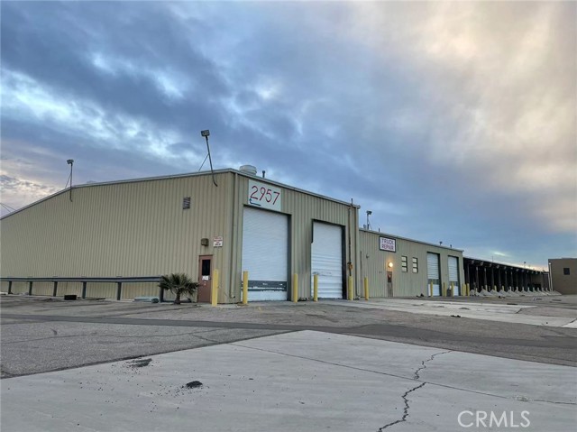 2951 Lenwood Rd BLDG#2, Barstow, California 92311, ,Commercial Lease,For Rent,2951 Lenwood Rd BLDG#2,CRAR23075759