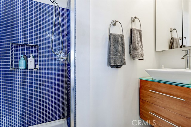 Detail Gallery Image 11 of 26 For 3104 Highland Ave, Manhattan Beach,  CA 90266 - – Beds | – Baths