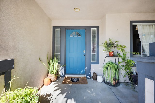 Detail Gallery Image 5 of 41 For 1216 Lilac Ridge Dr, Perris,  CA 92571 - 4 Beds | 2/1 Baths