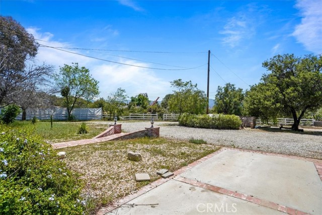 Detail Gallery Image 26 of 30 For 32580 Willow Ln, Agua Dulce,  CA 91390 - 3 Beds | 2/1 Baths