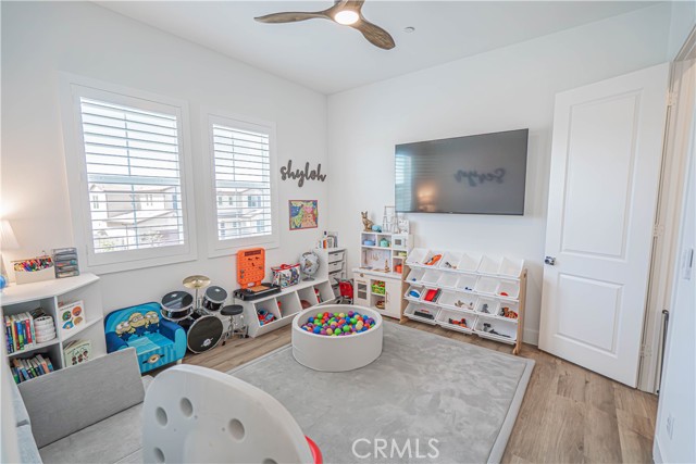 Detail Gallery Image 37 of 58 For 29768 Camino La Perdiz, Valencia,  CA 91354 - 5 Beds | 5 Baths