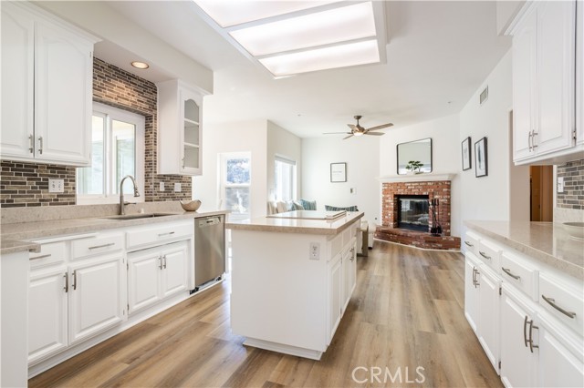 Detail Gallery Image 8 of 53 For 9162 Old Stage Rd, Agua Dulce,  CA 91390 - 5 Beds | 4 Baths