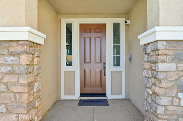 Detail Gallery Image 2 of 31 For 41833 Grenache Ln, Palmdale,  CA 93551 - 5 Beds | 4 Baths