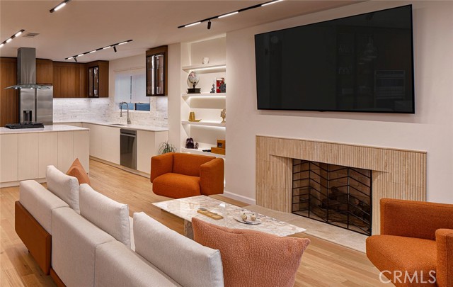 26144 Kenrose Circle, Calabasas CA: https://media.crmls.org/medias/13299a59-e270-43bf-b479-d1eaee2cd826.jpg