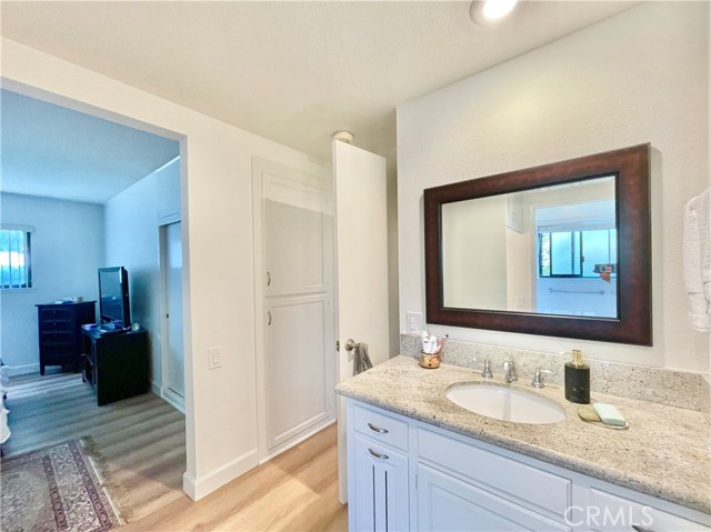 Detail Gallery Image 9 of 14 For 2097 Ronda Granada a,  Laguna Woods,  CA 92637 - 2 Beds | 2 Baths