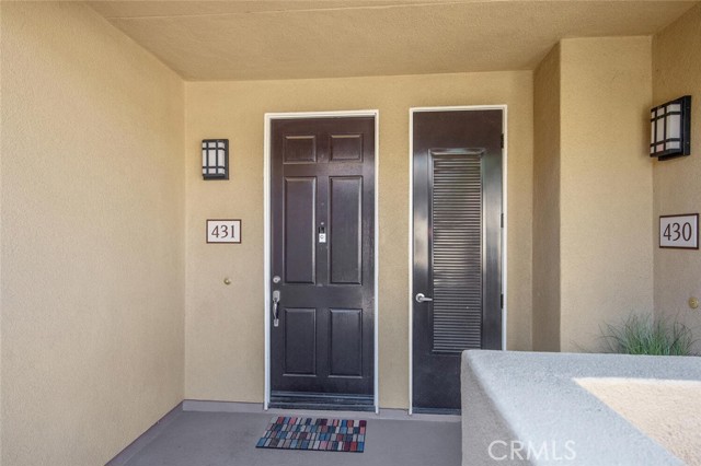 Detail Gallery Image 7 of 49 For 243 Riverdale Ct #431,  Camarillo,  CA 93010 - 3 Beds | 2/1 Baths