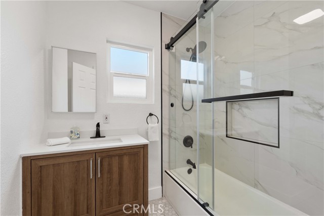 Detail Gallery Image 31 of 43 For 417 E Adair St, Long Beach,  CA 90805 - 3 Beds | 2 Baths