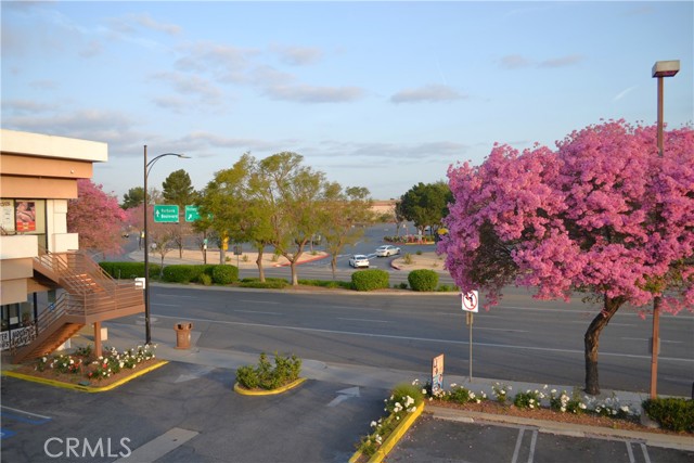 916 W Burbank Boulevard, Burbank, California 91506, ,Commercial Lease,For Rent,916 W Burbank Boulevard,CRSR25070336