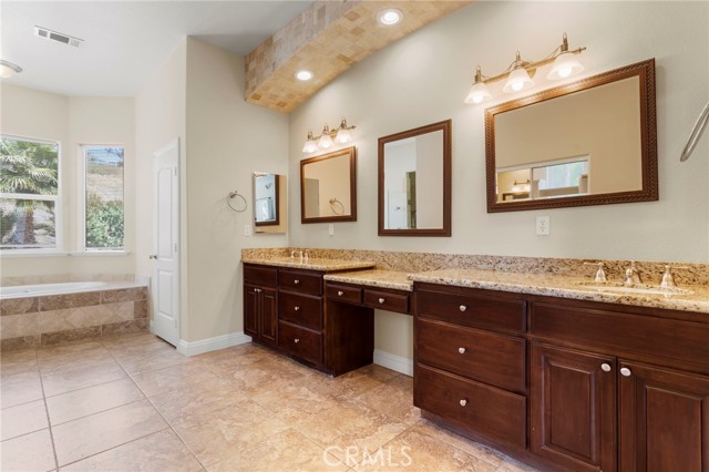 Detail Gallery Image 41 of 63 For 41750 Avenida Ortega, Temecula,  CA 92592 - 5 Beds | 3/1 Baths