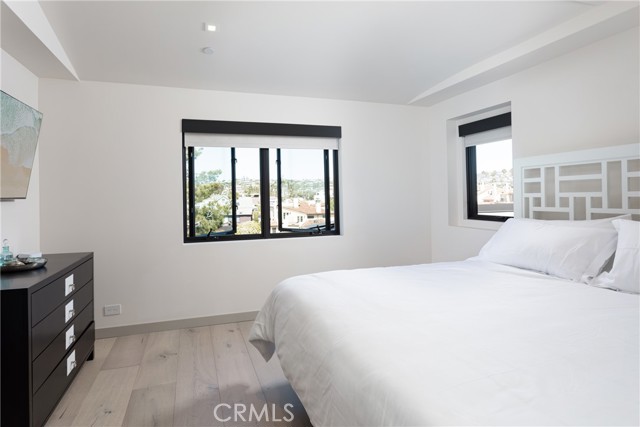 Detail Gallery Image 21 of 30 For 356 Dahlia Place, Corona Del Mar,  CA 92625 - 3 Beds | 3/2 Baths