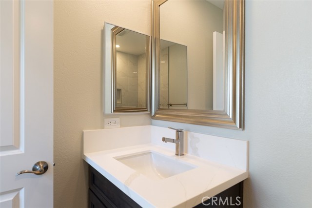 21981 Birchwood, Mission Viejo CA: https://media.crmls.org/medias/132d289c-ee66-4b4e-ad42-37a19221bcc0.jpg